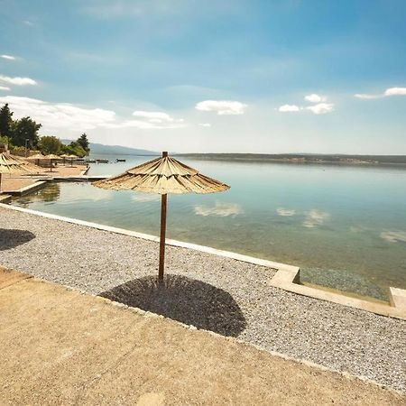 Apartmani Mala Sirena Maslenica Zewnętrze zdjęcie